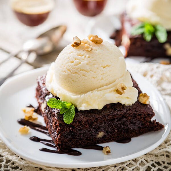 Brownie cake
